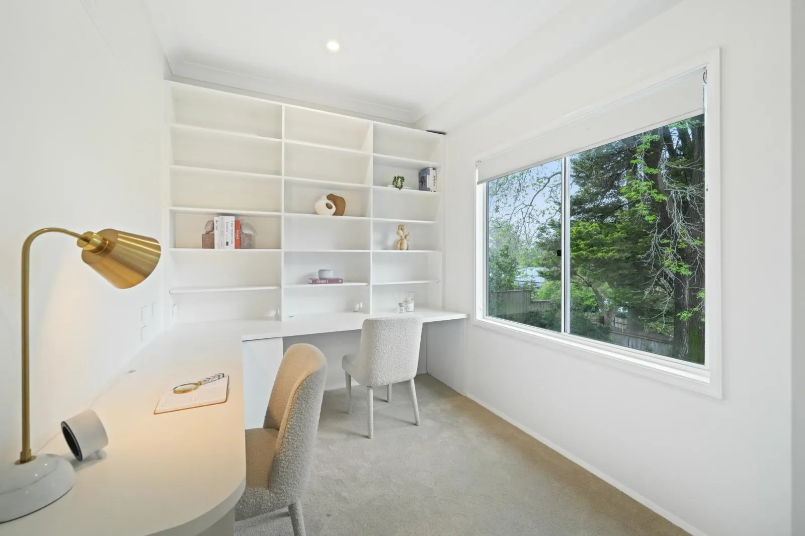 North Epping study with bouclé chairs